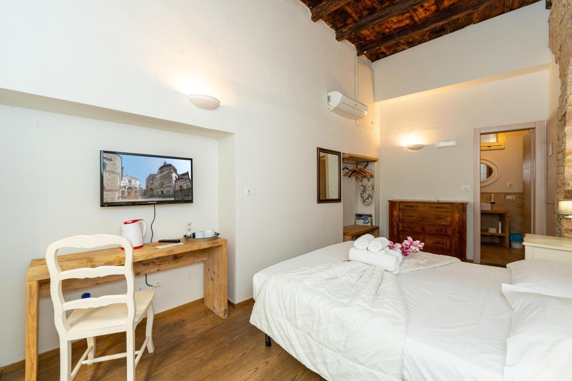 Mille E Una Notte Bérgamo Exterior foto